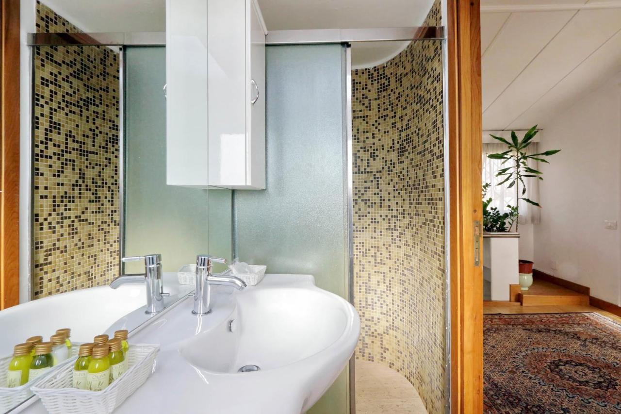 Frattina Family Romantic Superior Suite Eksteriør billede