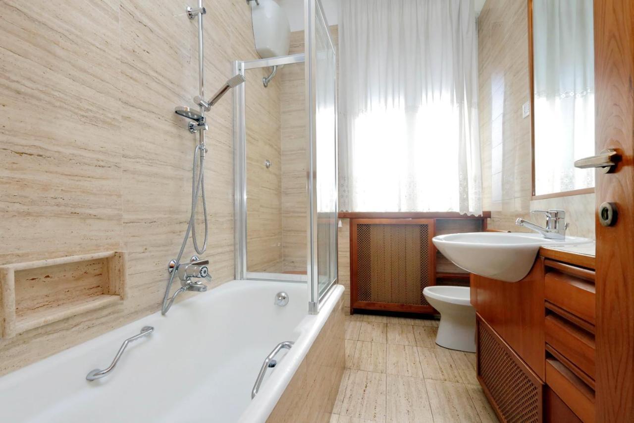 Frattina Family Romantic Superior Suite Eksteriør billede